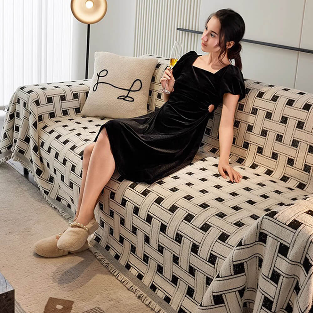 Stylish Checkered Fringed Tassel Chenille Sofa Pro